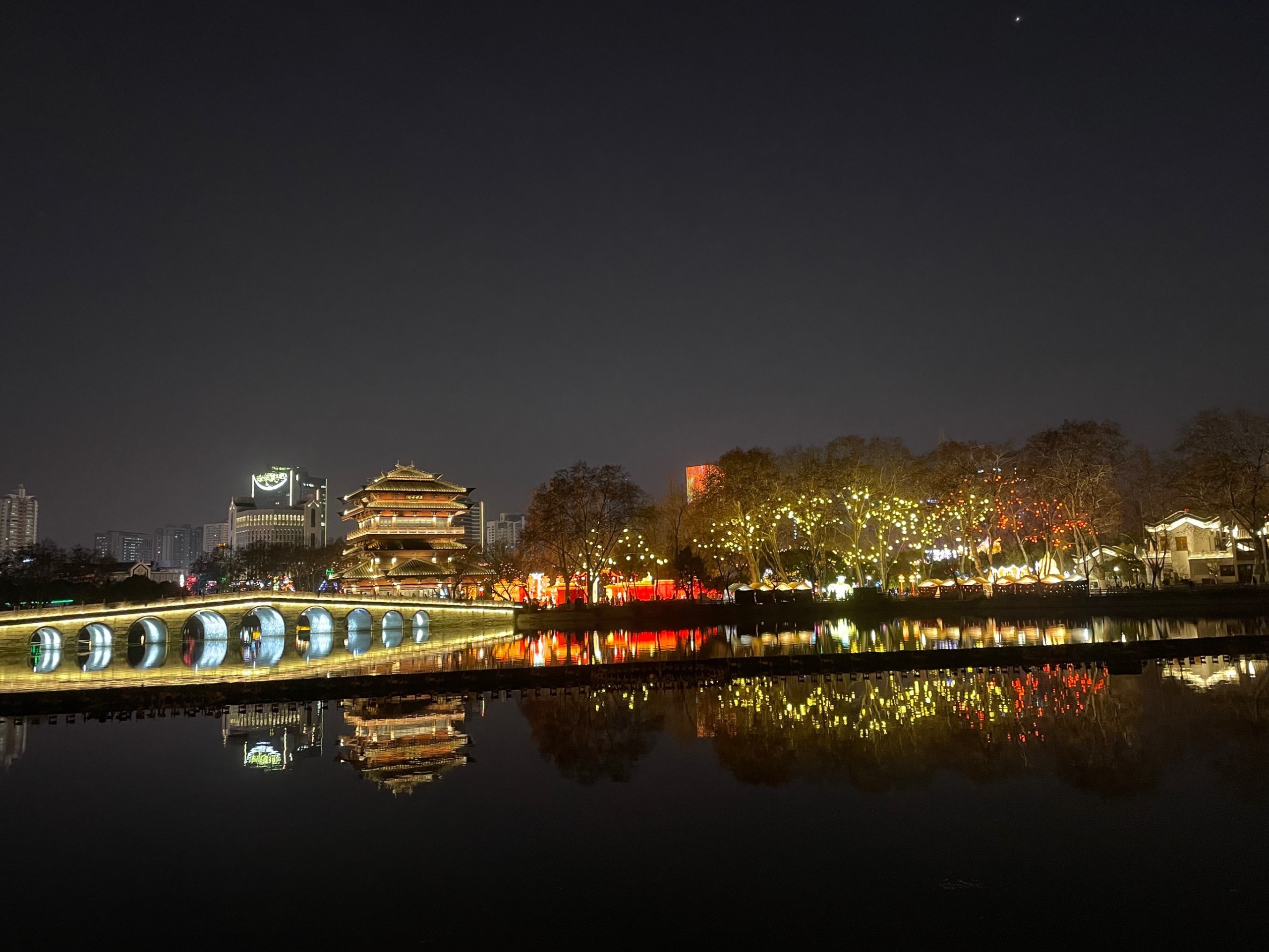 夜景.jpg
